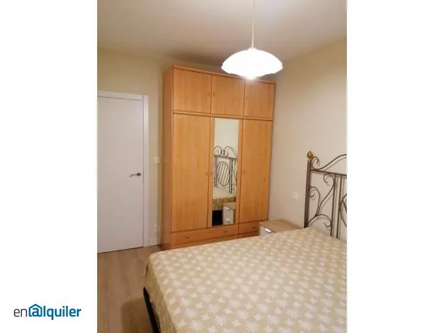 Chambres - Furnished Flat near University on Avda. Valencia