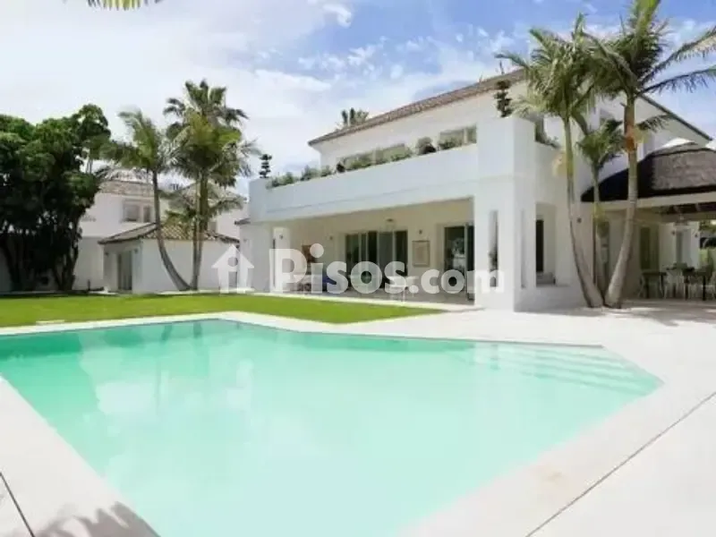 Piscina - Luxury Villa with Pool in Guadalmina Baja