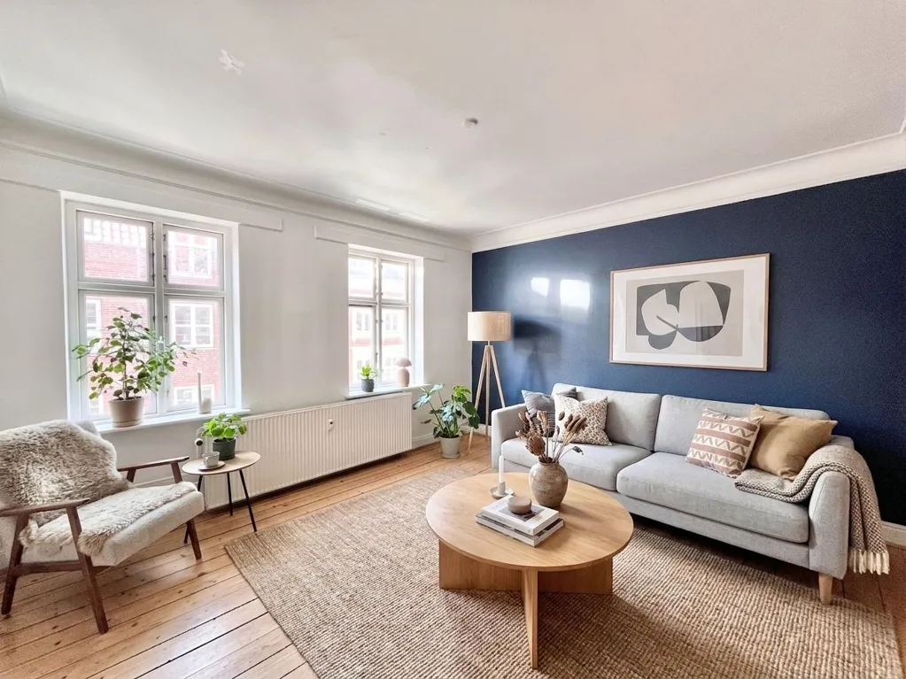 Séjour - 4-Bedroom Apartment with Central Location in Aalborg