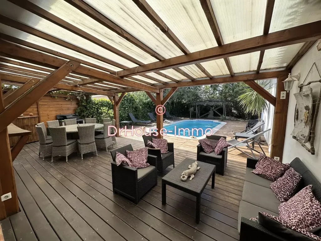 Terrasse - Villa Lumineuse avec Piscine à Agde