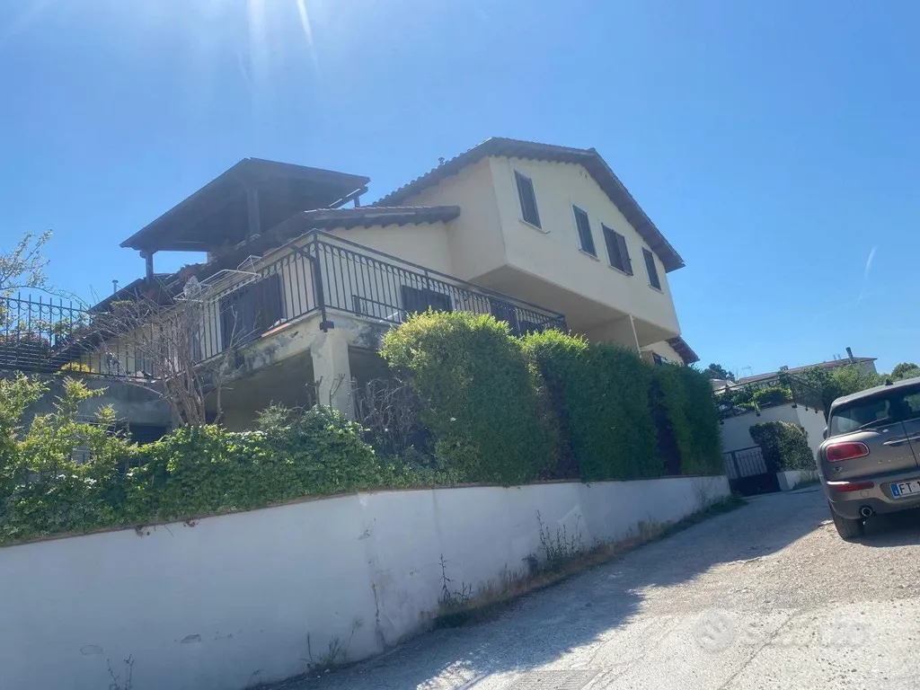 Välivaade - New-Condition Apartment with Garden in Terni