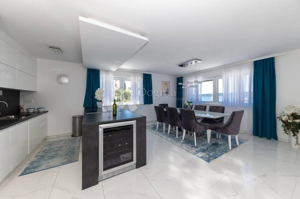 Kitchen - Designer Apartment with Sea View in Crikvenica