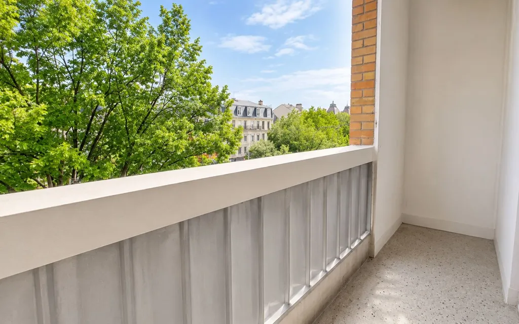 Balcone - Haussmannian Flat with Balcony in Reims Centre
