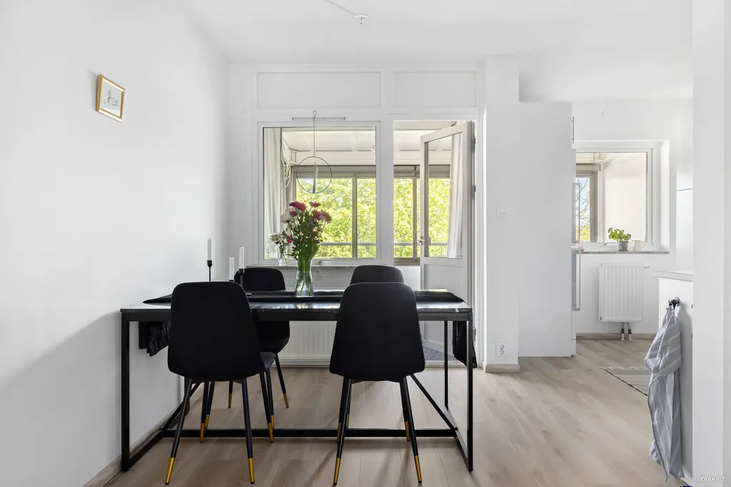 Salle à manger - Apartment with Balcony in Örkelljunga