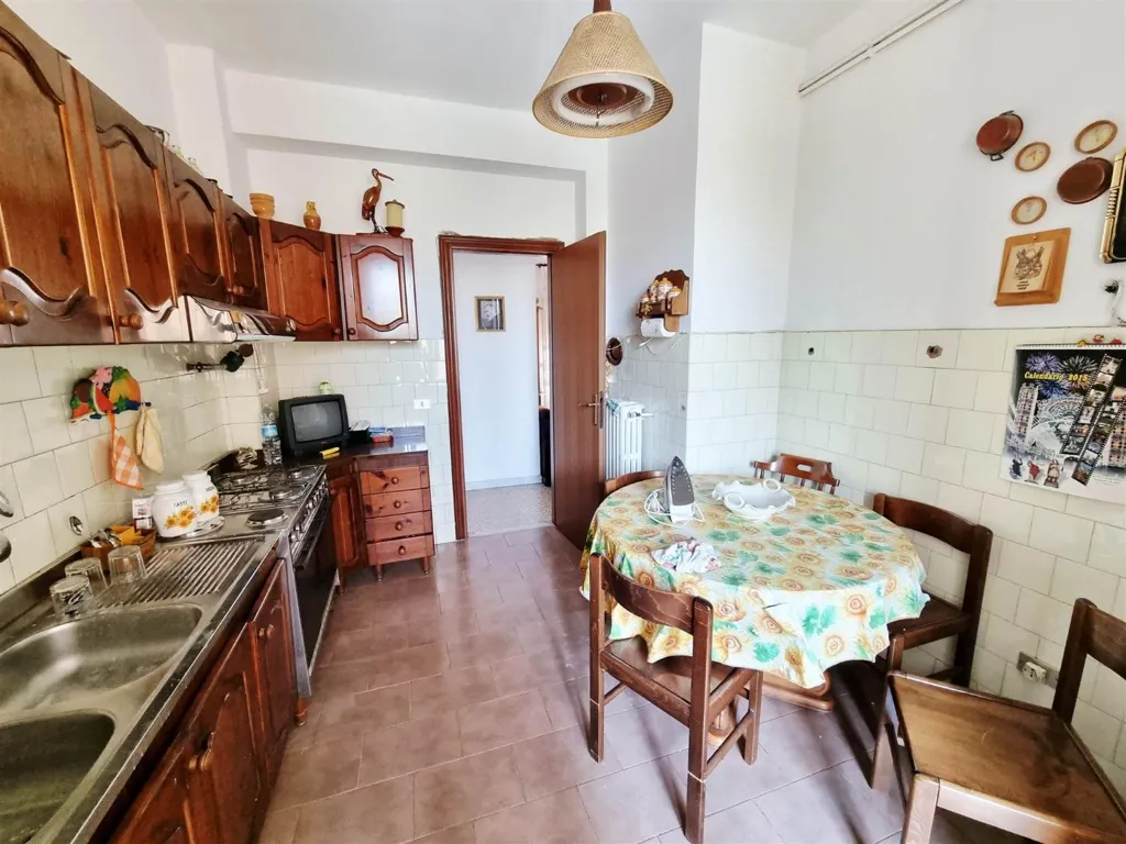 Söögituba - Apartment with Balcony in Central Montefalcione