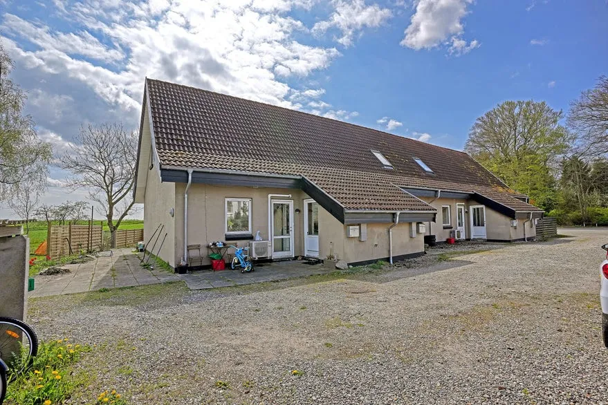 Välivaade - Investment Property with 4 Units in Solbjerg