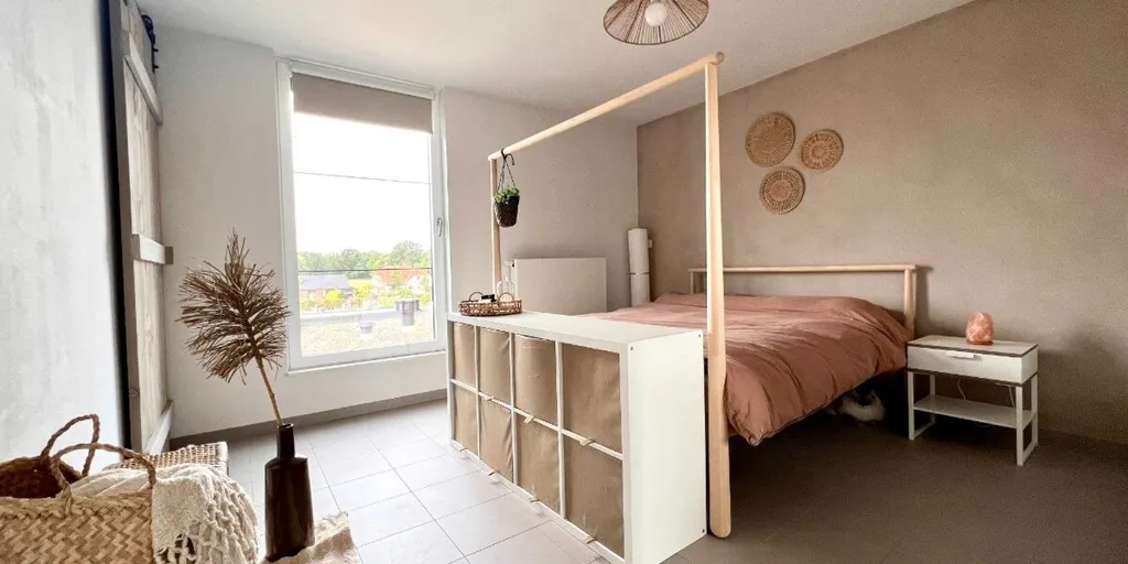 Magamistoad - Eco-Friendly Duplex with Terrace in Linkhout