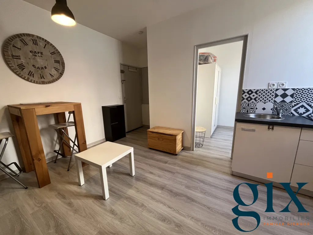 Köök - Charming 1-Bedroom Flat in Grenoble