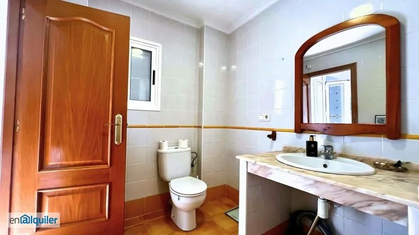 Bagni - Modernist Flat with Balcón in Cabanyal, Valencia