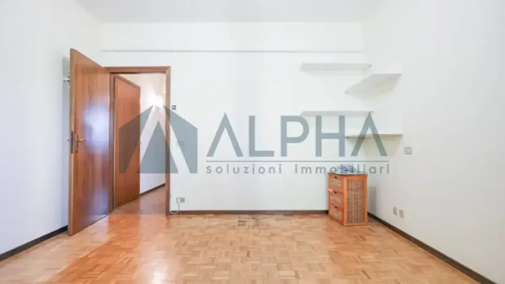 Chambres - Trilocale with Balcony and Veranda in Cesena