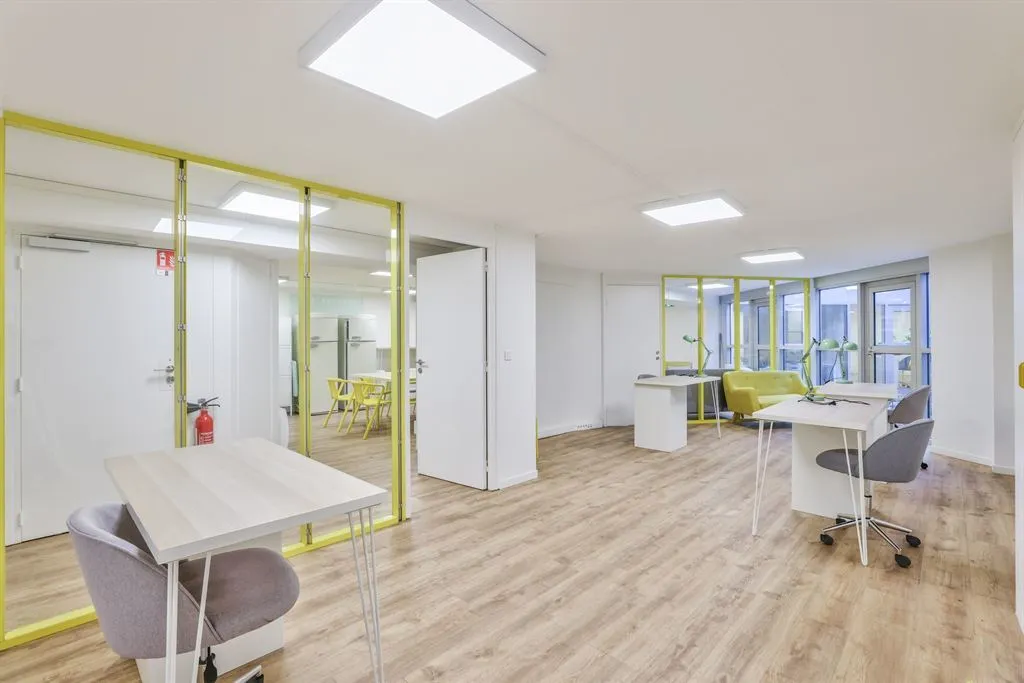 Studio - Office Space with Parking in 5th Arrondissement