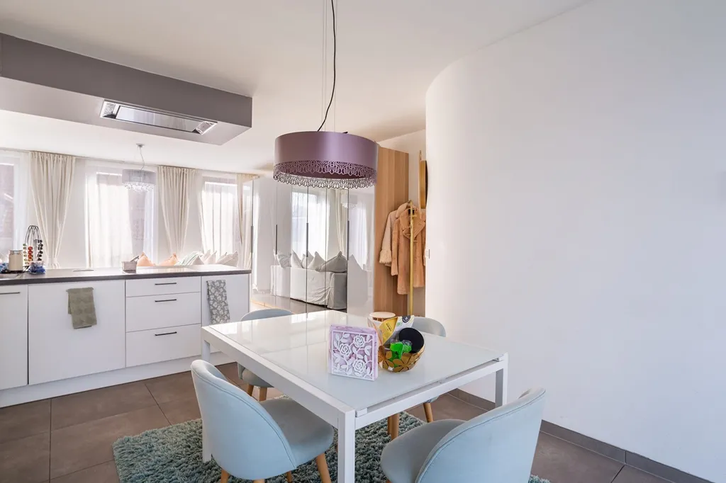 Söögituba - Modern Studio with Terrace in Boechout
