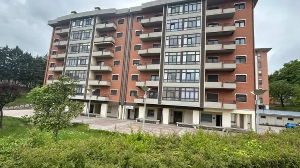 Välivaade - Modern Apartment with Balcony in Macchia Romana