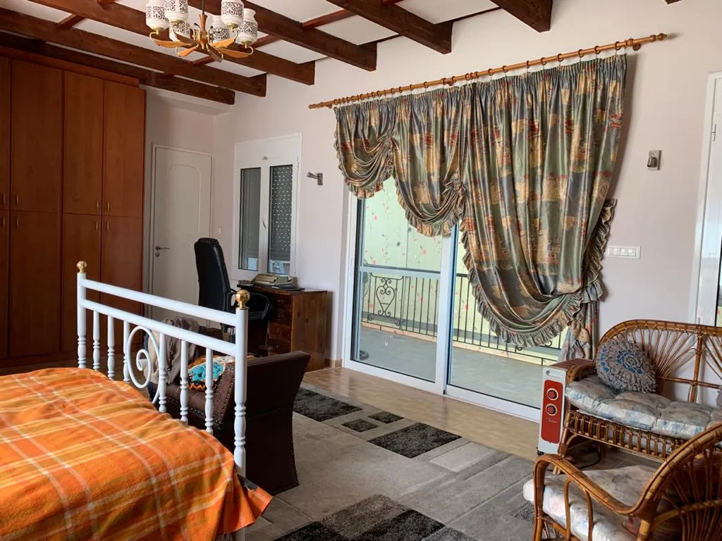 Chambres - Villa with 3 Houses in Oropos
