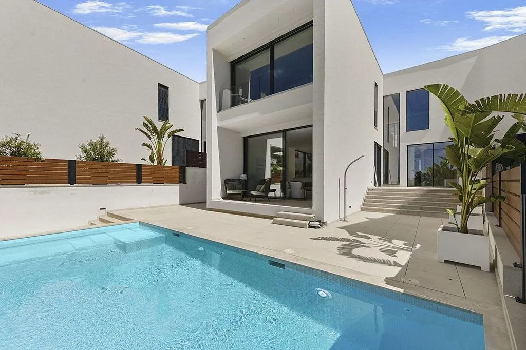 Piscina - Villa con piscina y vistas al mar en Sant Agustí