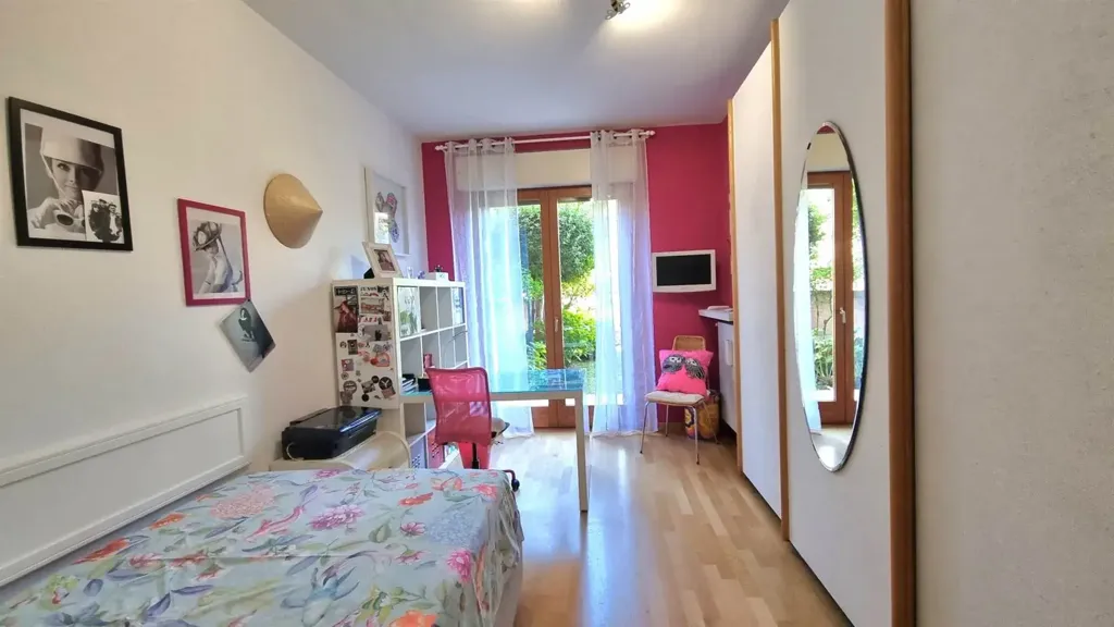 Appartement 4 pièces à IT