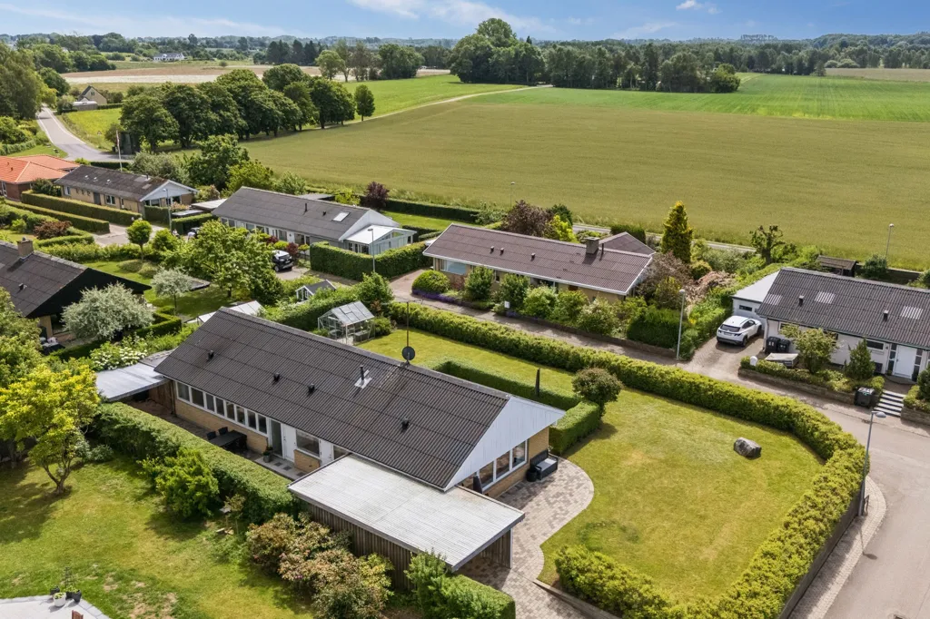 Vue aérienne - Detached Villa with Garden in Viby Sjælland