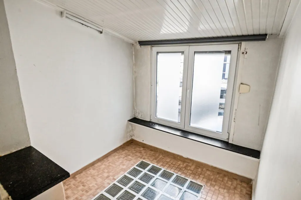 other_room