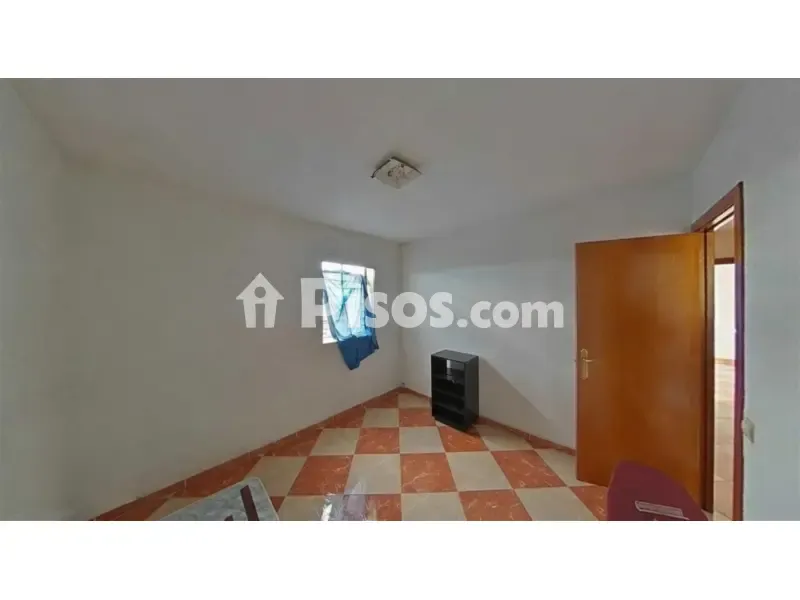 3 magamistoaga korter asukohas ES