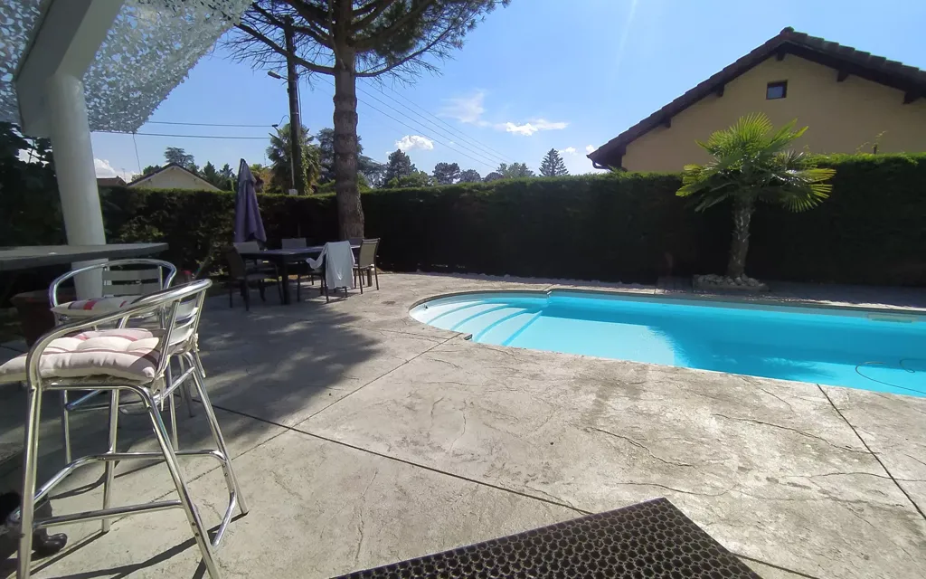 pool_area