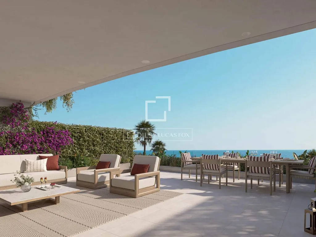 Terrace - Apartment with Sea View in Benalmádena