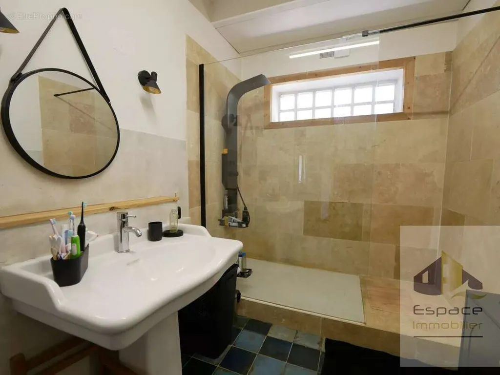 Bagni - Rustic Stone House with Pool near Aigrefeuille d'Aunis