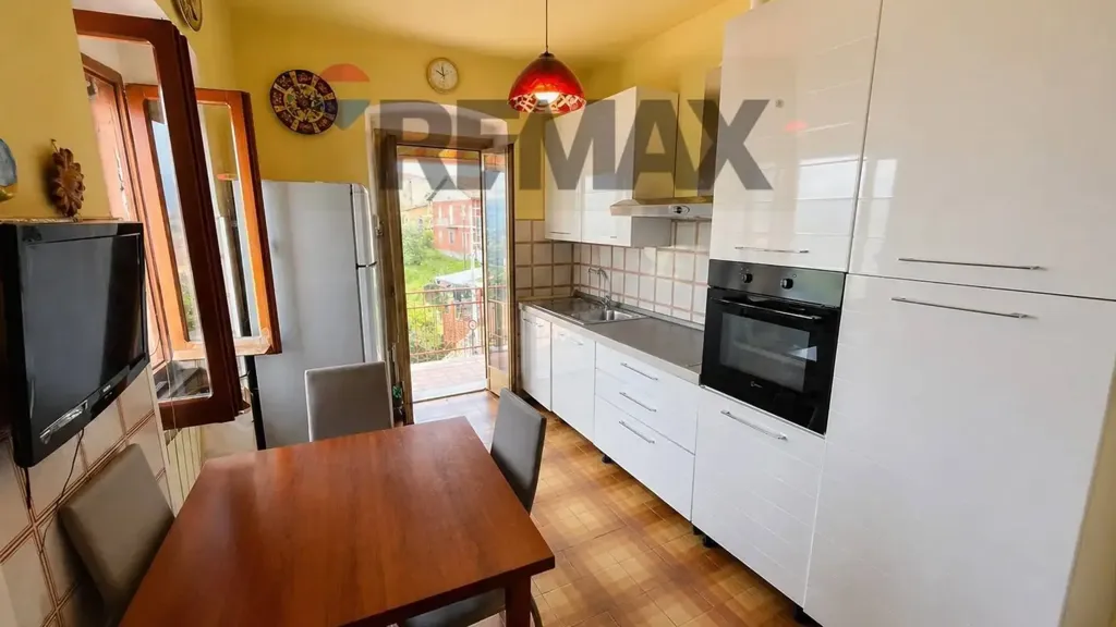 Cuisine - Panoramic Apartment with Garden in Vezzano Ligure