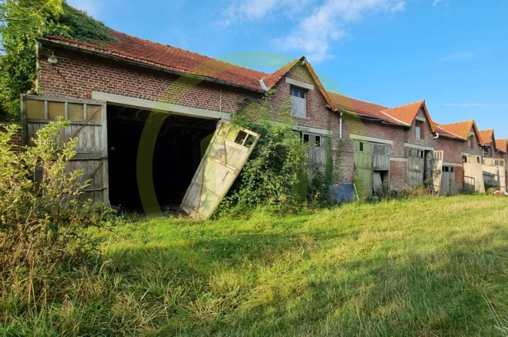 Esterno - Large Barn for Renovation in Plessier-Rozainvillers