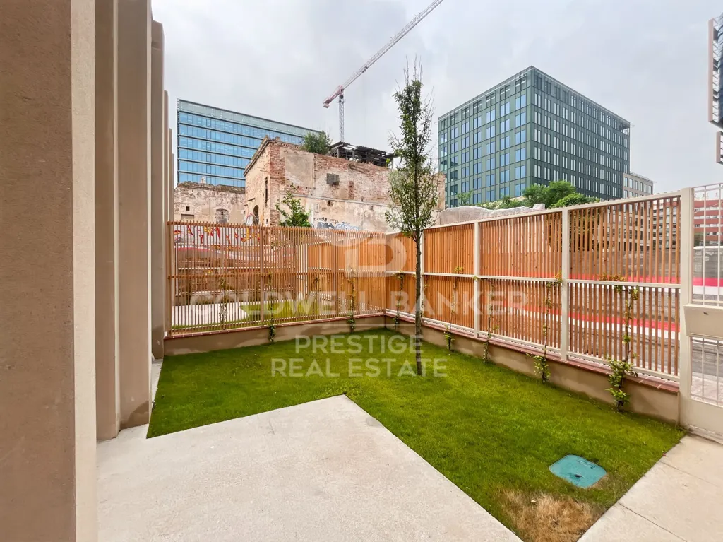 Aed - Loft Duplex with Terrace in Poblenou, Barcelona