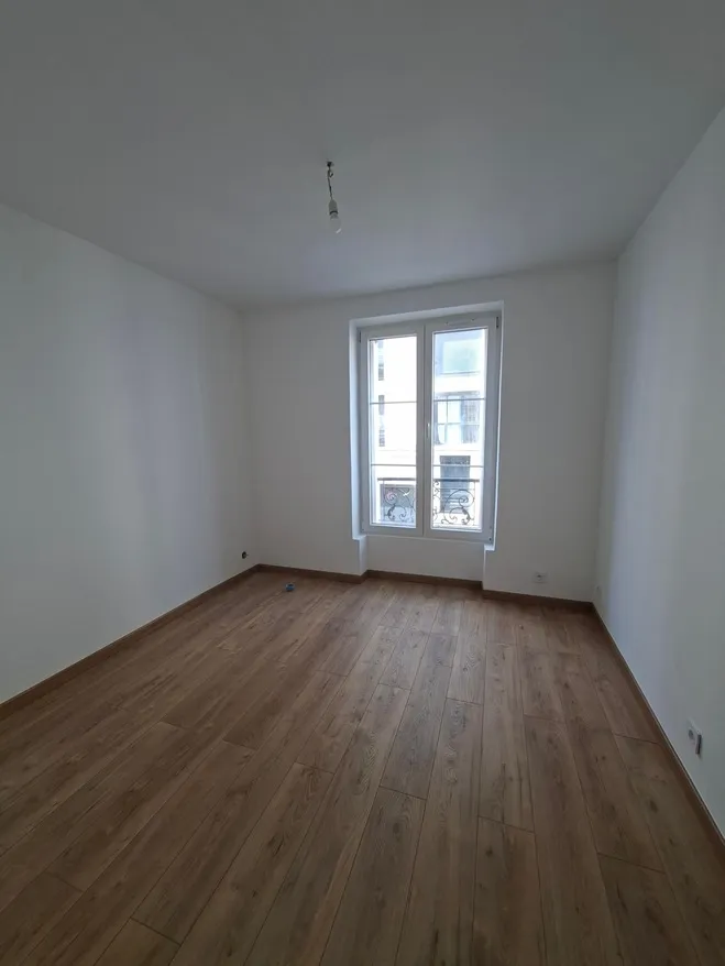 Stanze - Duplex Studio with High Ceilings in Central Location