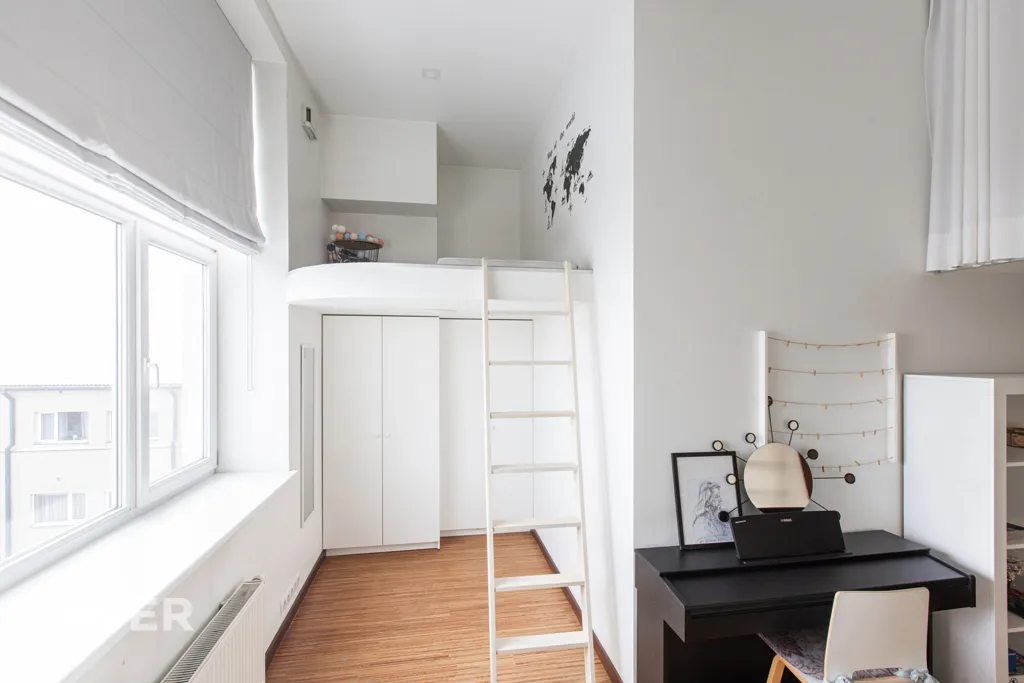 Chambres - Renovated Apartment with Panoramic View in Torņakalns