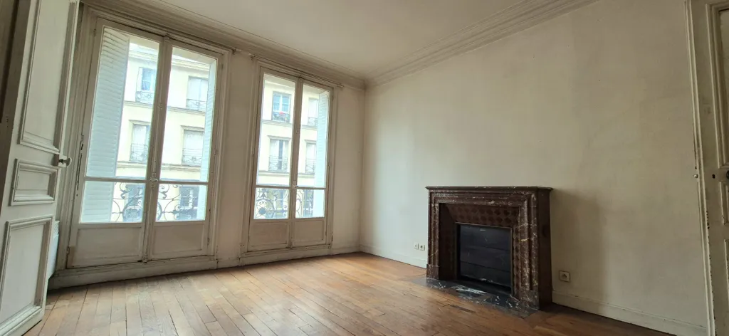 Rooms - Bright 3-Bedroom Flat with Balcony in Paris