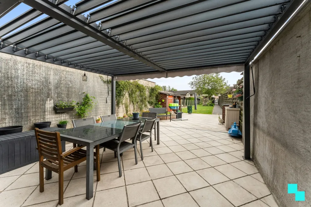 Terrass - Modernising House with Garden in Roeselare