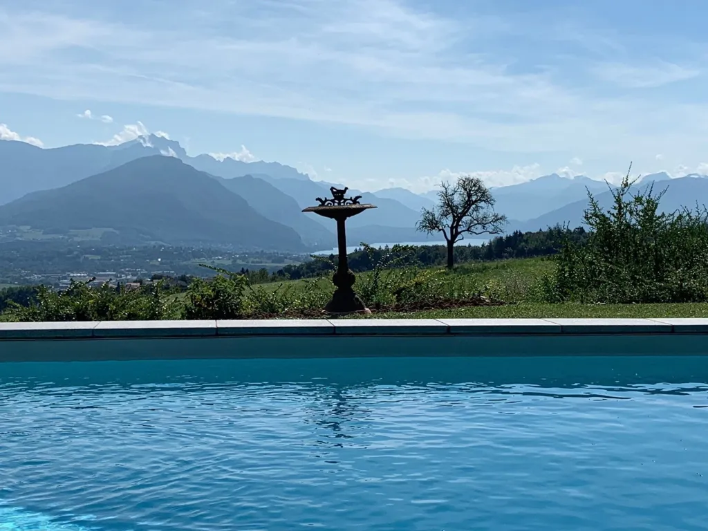 pool_area
