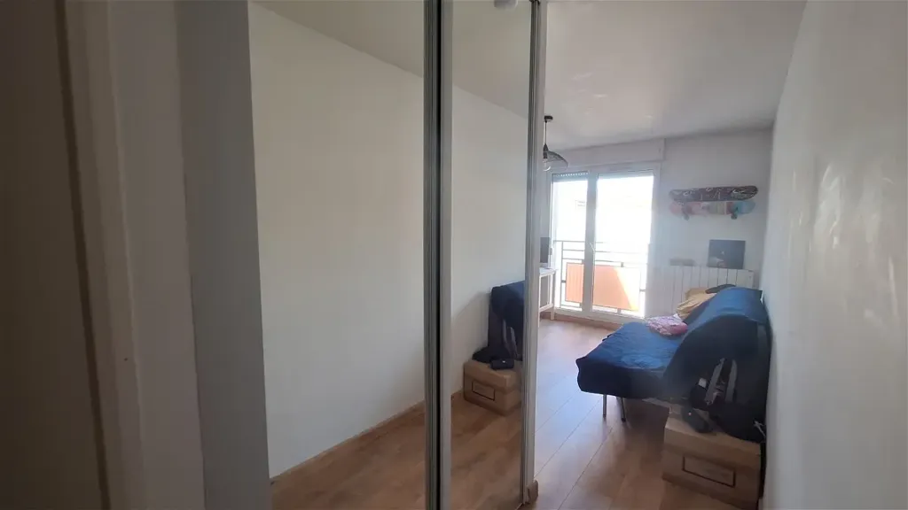Entrée - Studio Lumineux avec Emplacement Privilégié à Bordeaux