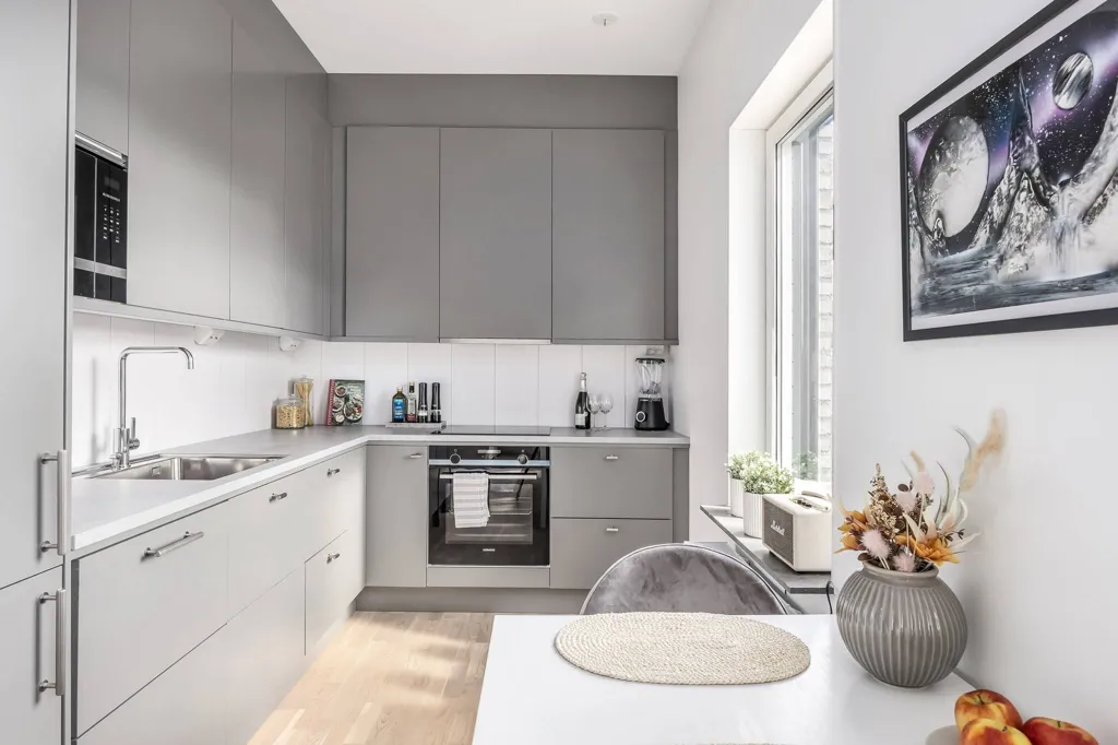 Cuisine - 2-Bedroom Flat with High Ceilings in Skåne