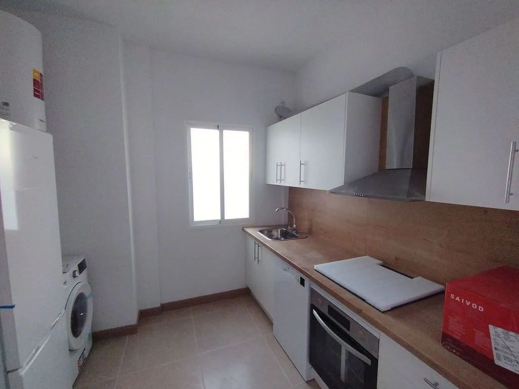 Cuisine - Furnished Flat with Balcony in San Roque