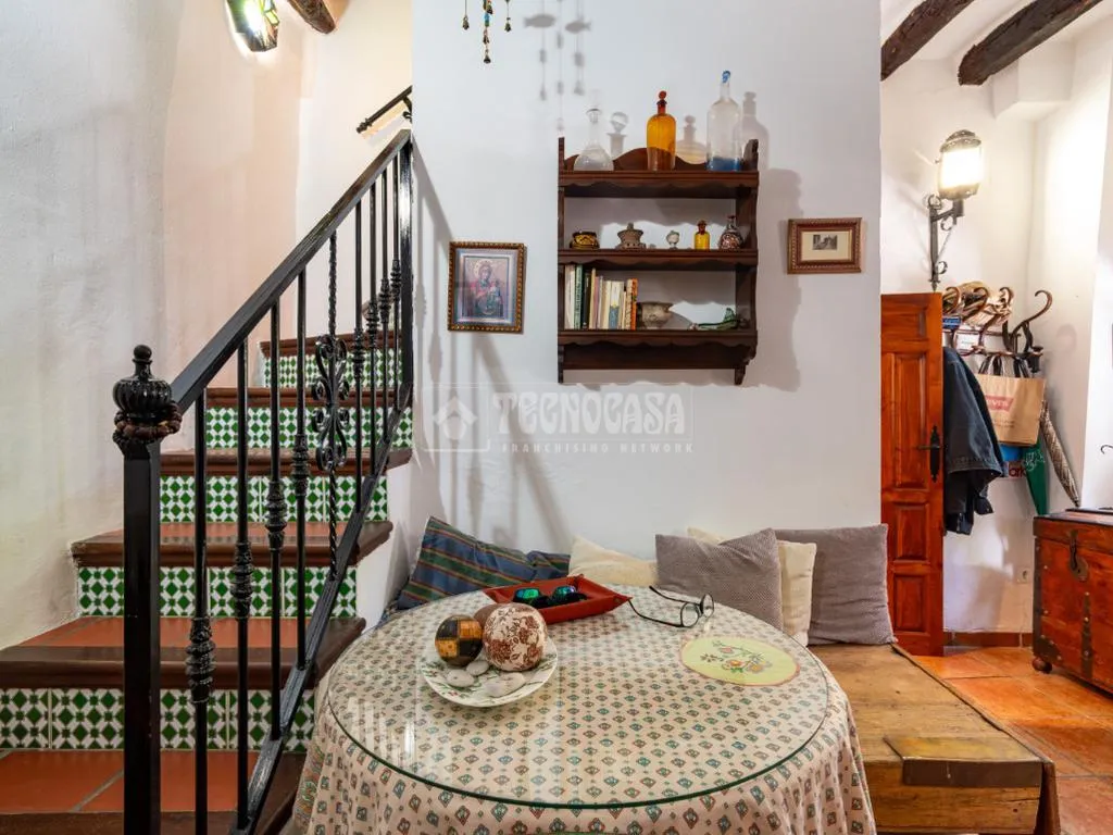 Séjour - Traditional Albaicín Flat with Balcón