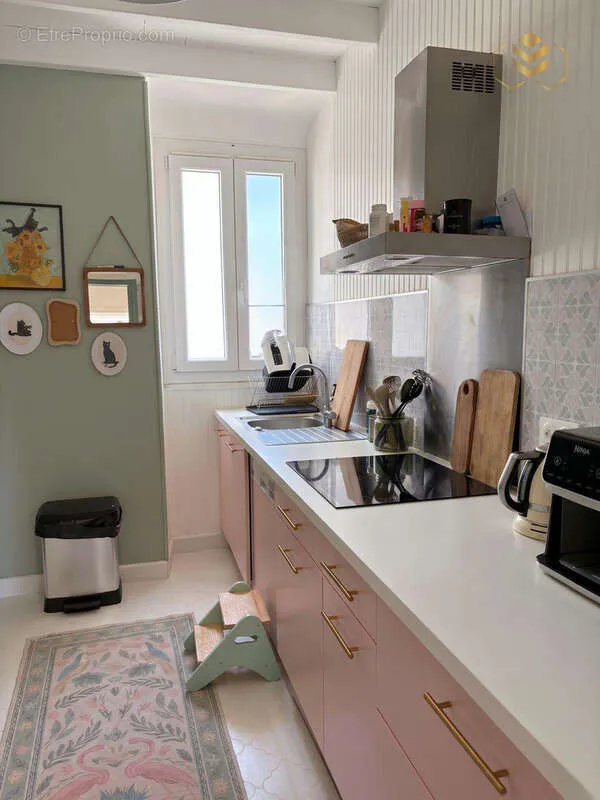 Kitchen - Characterful Apartment with Balcony in Menton