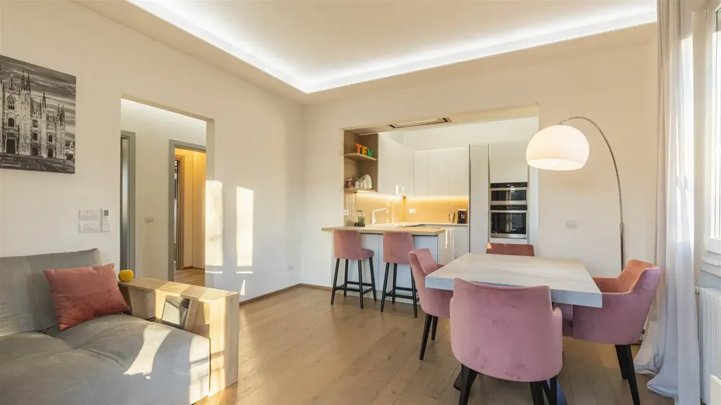 Elutuba - Rearranged Apartment with Balcony in Modena