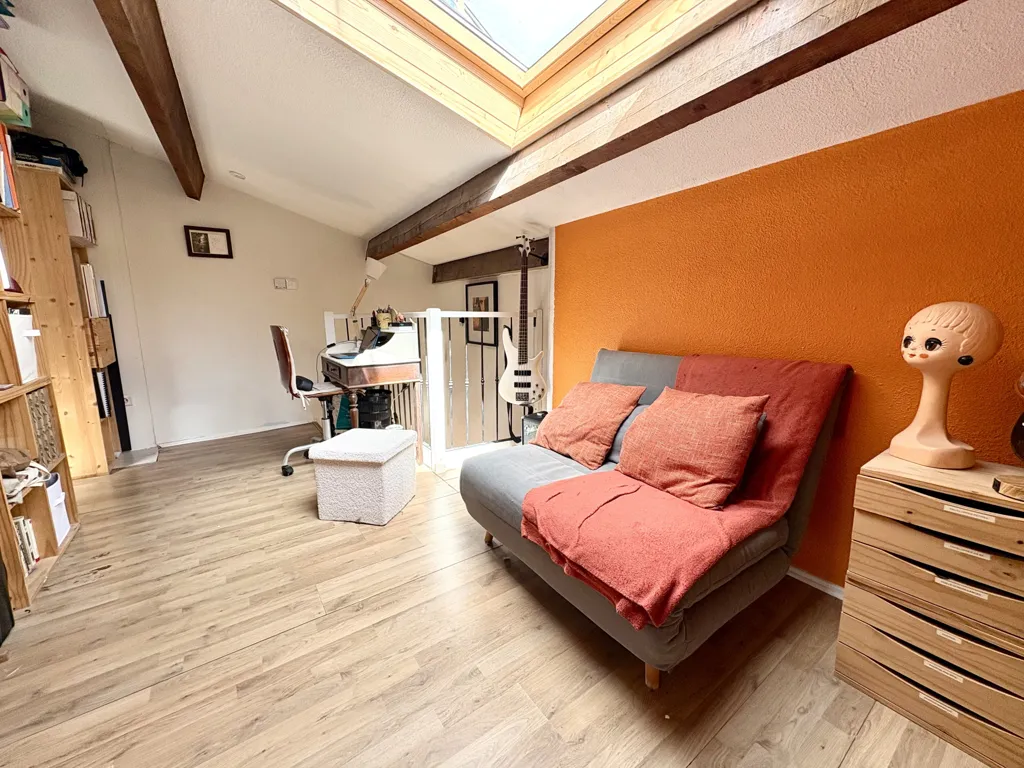 Rooms - Charming Townhouse with Balcony in Royat
