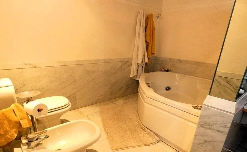 Salles de bain - Luxury Villa with Private Park in Parma