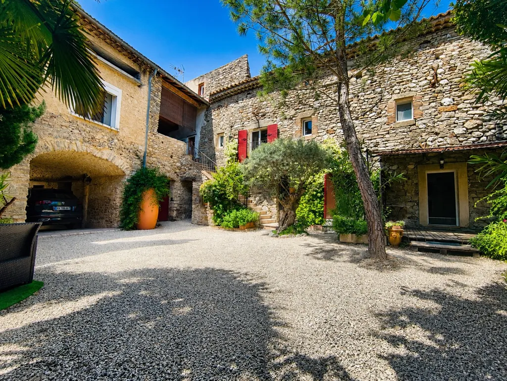 11-room house in FR