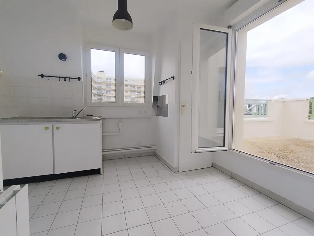 Köök - Flat with West-Facing Terrace in Franconville
