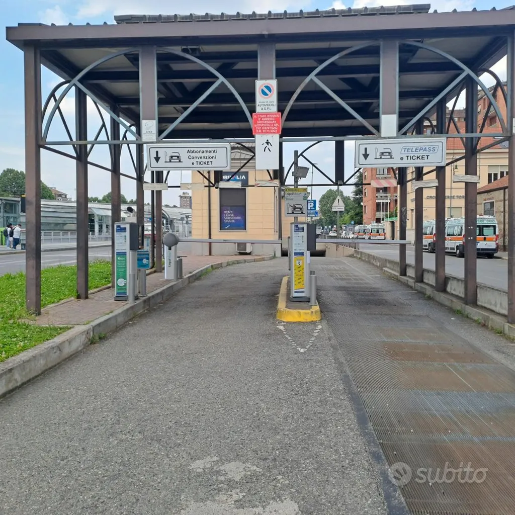 Garage - Hourly Parking on Corso Bolzano