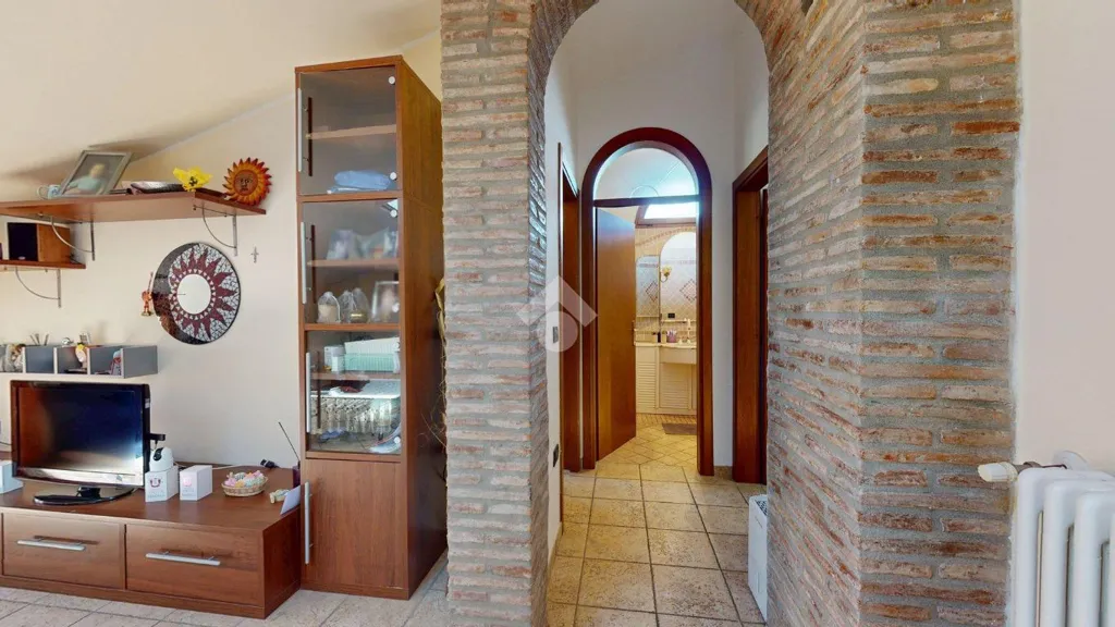 Villa with Private Garden in Cento