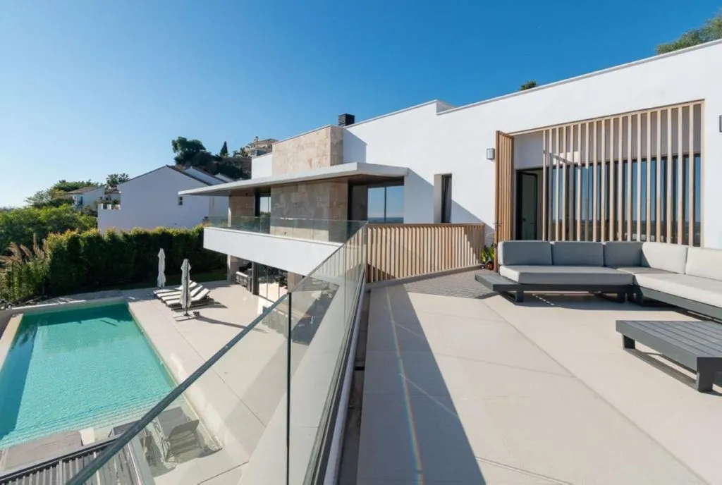 Piscina - Luxury Villa with Pool in Benahavís