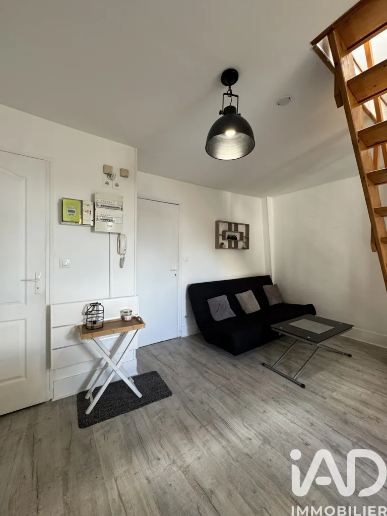 Elutuba - Duplex Studio with Mezzanine in Bourges
