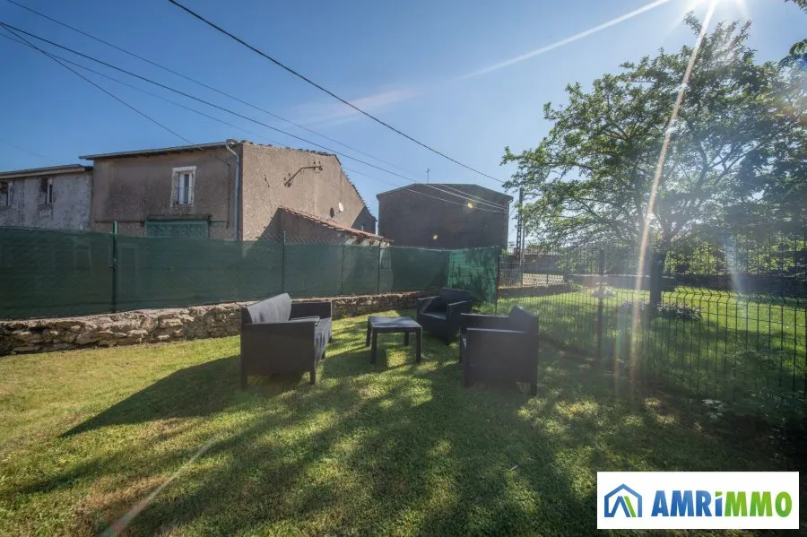 Jardin - Maison Rénovée avec Jardin à Mercy-le-Haut