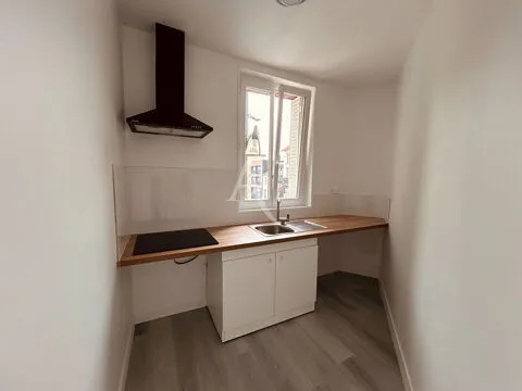 Cucina - Refurbished Apartment with Marne View in Pont de Bry